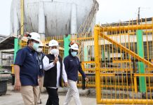 Gubernur Khofifah Minta Pengusaha di Jatim Bayarkan Penuh THR Pekerja, Batas Maksimal H-7 Lebaran