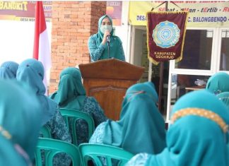 TP PKK Sidoarjo Ajak Kadernya Jaga Kelestarian dan Kembangkan Kreativitas Mempercantik Sungai