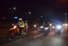 Pastikan Pilkades Serentak Aman dan Kondusif, Kapolresta Sidoarjo Patroli Malam Kendarai Sepeda Motor