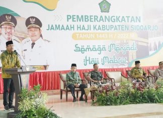 Bupati Gus Muhdlor Lepas Keberangkatan Calon Jamah Haji Kloter 22 dan 23