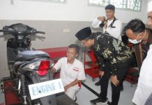 Resmikan Ruang Praktek dan Laboratorium SMK Islam Krembung, Bupati Gus Muhdlor Berharap Ada Kelanjutan Kerjasama Penempatan Kerja