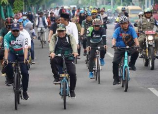 Pra Muktamar ke-48 Muhammadiyah dan Aisyiyah, Bupati Sidoarjo Ikut Gowes Bareng Pra Muktamar Muhammadiyah dan Aisyiyah