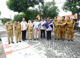 Kemenkes RI Bersedia Hibahkan Bangunan Seluas 15.065 m2 kepada Dinkes Jatim Kemenkes RI Bersedia Hibahkan Bangunan Seluas 15.065 m2 kepada Dinkes Jatim