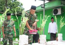 Pangdam V/Brawijaya Lanjutkan Revitalisasi Pembangunan Makam Auliya’ di Asrama Gupusjat Optronik II Puspalad Pangdam V/Brawijaya Lanjutkan Revitalisasi Pembangunan Makam Auliya’ di Asrama Gupusjat Optronik II Puspalad