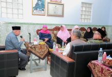 Beri Apresiasi dan Penguatan, Gubernur Khofifah Dorong Pemantapan Ekosistem Pembelajaran di Kampung Inggris Pare Kediri Beri Apresiasi dan Penguatan, Gubernur Khofifah Dorong Pemantapan Ekosistem Pembelajaran di Kampung Inggris Pare Kediri