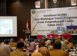 Bupati Sidoarjo Targetkan Program Kurma 2023 Sasar 2.400 Kelompok Usaha Perempuan Bupati Sidoarjo Targetkan Program Kurma 2023 Sasar 2.400 Kelompok Usaha Perempuan