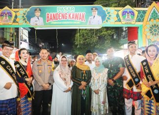 Apresiasi Tradisi Kontes Bandeng Kawak, Gubernur Khofifah Dorong Jadi Destinasi Wisata Baru di Kabupaten Gresik
