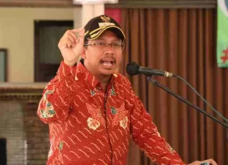 Gus Muhdlor Beri Diskon 50 Persen Pembayaran BPHTB bagi Peserta PTSL Gus Muhdlor Beri Diskon 50 Persen Pembayaran BPHTB bagi Peserta PTSL