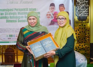 Khofifah Ajak Perempuan Pupuk Spirit Kejuangan Kartini, Wujudkan Indonesia Sejahtera Dengan Emansipasi Secara Kualitatif Khofifah Ajak Perempuan Pupuk Spirit Kejuangan Kartini, Wujudkan Indonesia Sejahtera Dengan Emansipasi Secara Kualitatif
