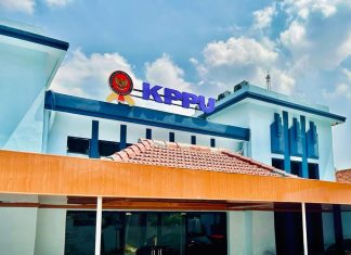 Maraknya Toko Tradisional Yang Beroperasi 24 Jam, Kanwil IV KPPU Akan Panggil Stakeholder Ritel Maraknya Toko Tradisional Yang Beroperasi 24 Jam, Kanwil IV KPPU Akan Panggil Stakeholder Ritel