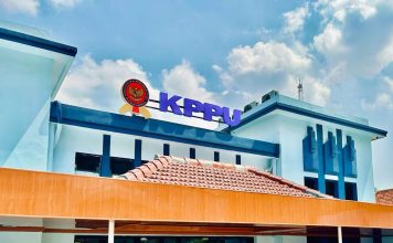 Maraknya Toko Tradisional Yang Beroperasi 24 Jam, Kanwil IV KPPU Akan Panggil Stakeholder Ritel Maraknya Toko Tradisional Yang Beroperasi 24 Jam, Kanwil IV KPPU Akan Panggil Stakeholder Ritel