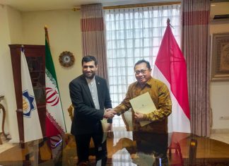SMSI Tandatangani Kerja Sama dengan Kedubes Iran SMSI Tandatangani Kerja Sama dengan Kedubes Iran (foto : ist)