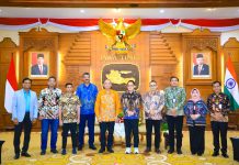 Terima Dubes India Untuk Indonesia dan Timor Leste di Grahadi, Pj. Gubernur Adhy Tawarkan Kerja Sama Di Beberapa Bidang Terima Dubes India Untuk Indonesia dan Timor Leste di Grahadi, Pj. Gubernur Adhy Tawarkan Kerja Sama Di Beberapa Bidang (foto : ist)