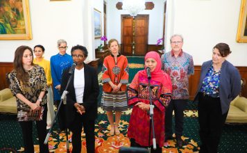 Gubernur Khofifah Optimis Dua Program Master Degree King’s College London Kuatkan Kualitas SDM Jatim Gubernur Khofifah Optimis Dua Program Master Degree King’s College London Kuatkan Kualitas SDM Jatim (foto : ist)