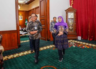 Sambut FESYAR 2025, Gubernur Khofifah Optimis Akselerasi Ekonomi Syariah dari Jawa Timur untuk Indonesia Makin Signifikan