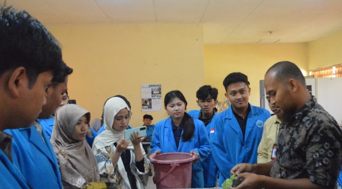 Workshop Hidroponik Dorong Mahasiswa Agroindustri Jadi Inovator Pertanian Modern