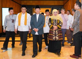 Hadiri Buka Puasa Bersama Menteri Agama RI dan REI Jatim, Gubernur Khofifah Ajak Perkuat Sinergi Percepatan Hunian Layak bagi Masyarakat Berpenghasilan Rendah
