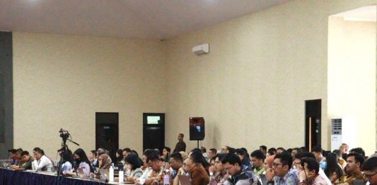 KPPU Putus 97 Pinjol Bersalah, Denda Capai Rp755 Miliar dalam Perkara Penetapan Bunga