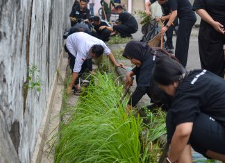 Peringati Hari Bumi, Hotel Neo+ Waru Sidoarjo Lakukan Aksi Bersih-Bersih Sampah