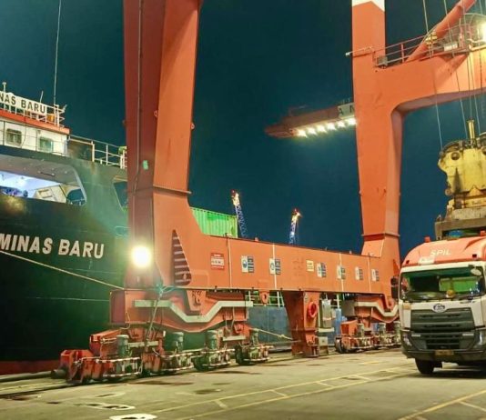 KSOP Utama Tanjung Perak Surabaya dan PT Terminal Teluk Lamong Uji Coba Zona Labuh 2 (EAZI), Upaya Pangkas Waktu Tunggu Kapal di Tanjung Perak