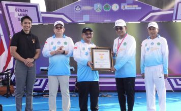 Sekdaprov Adhy Apresiasi Pemkab Pamekasan Pecahkan Rekor MURI “Senam Anak Indonesia Hebat”