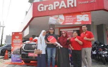 Awalnya Hanya Berharap Dapat Handphone, Warga Pasuruan Bawa Pulang Hadiah Mobil dari Telkomsel