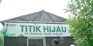 Komitmen Pelabuhan Berkelanjutan : Terminal Teluk Lamong Luncurkan Green House Titik Hijau dan Terima Tanaman Langka dari Kebun Raya Purwodadi