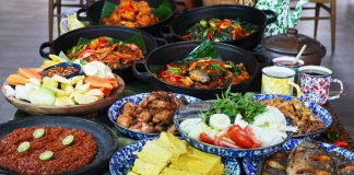 Pawon Jenggolo : Hadirkan All You Can Eat Sajian Khas Nusantara di fave hotel Sidoarjo