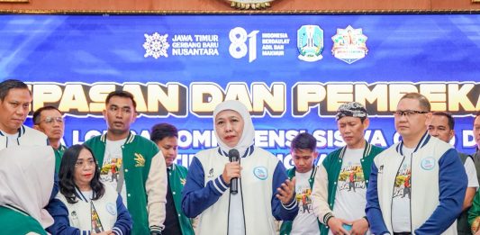 Lepas 45 Kontingen LKS Jatim Tingkat Nasional 2026, Gubernur Khofifah Optimis Jatim Raih Juara Umum