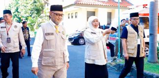 Gubernur Khofifah Bersama Menteri Haji dan Umrah Sambut Kepulangan Jamaah Haji Kloter Terakhir Debarkasi Surabaya Musim 1447 H/2026