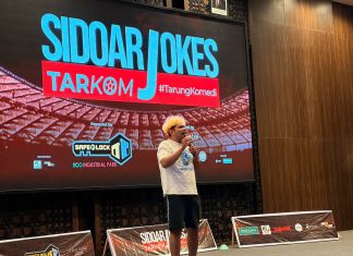 Sidoarjokes TARKOM Bikin Fave Hotel Sidoarjo Penuh Tawa, lebih dari 300 Penonton Hadir