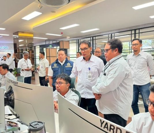 Staf Ahli Kemenhub Tinjau Green Port Terminal Teluk Lamong, Apresiasi Komitmen TTL Dukung Percepatan Target Net Zero Emission 2060