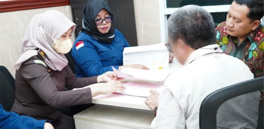 Kanwil DJP Jawa Timur II Serahkan Tersangka Pidana Pajak Ke Kejaksaan Negeri Sidoarjo