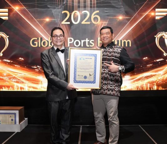TTL Raih Dua Penghargaan Internasional di Singapura, Perkuat Pengakuan Globat Atas Transformasi Green dan Smart Terminal